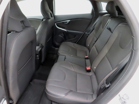Volvo V40 Cross Country vaihtoauto