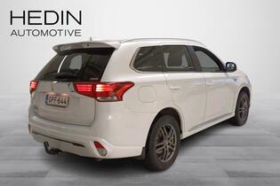 Mitsubishi Outlander PHEV vaihtoauto