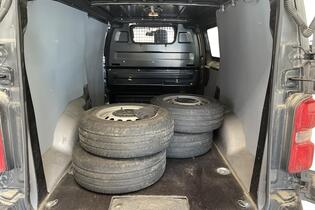 Opel Vivaro vaihtoauto