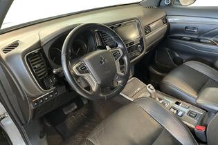 Mitsubishi Outlander PHEV vaihtoauto