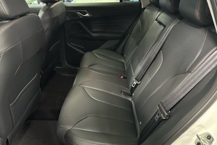 MG HS vaihtoauto