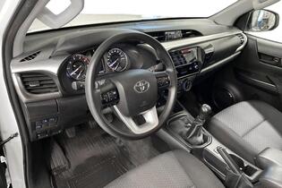 Toyota Hilux vaihtoauto