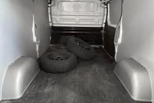 Opel Vivaro vaihtoauto