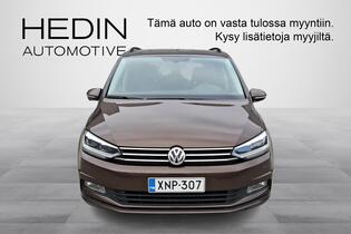 Volkswagen Touran vaihtoauto