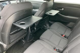 Kia Carens vaihtoauto