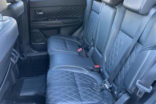 Mitsubishi Outlander PHEV vaihtoauto