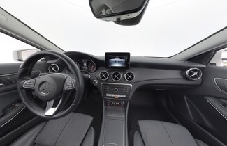 Mercedes-Benz GLA vaihtoauto