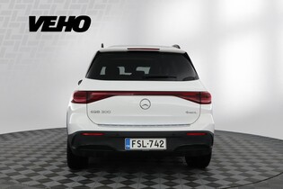 Mercedes-Benz EQB vaihtoauto