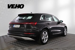 Audi e-tron vaihtoauto
