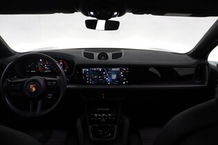 Porsche Cayenne vaihtoauto