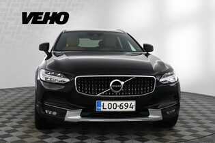 Volvo V90 Cross Country vaihtoauto