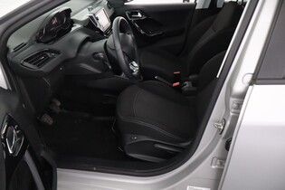 Peugeot 208 vaihtoauto