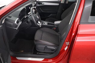 SEAT Leon Sportstourer vaihtoauto