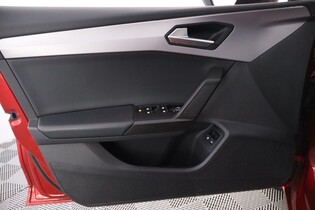 SEAT Leon Sportstourer vaihtoauto