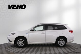 Mitsubishi Outlander PHEV vaihtoauto