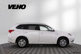 Mitsubishi Outlander PHEV vaihtoauto