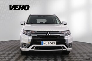 Mitsubishi Outlander PHEV vaihtoauto