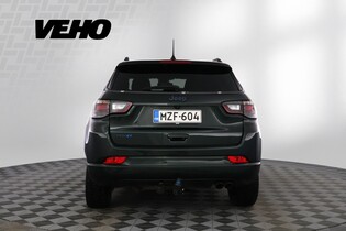 Jeep Compass vaihtoauto