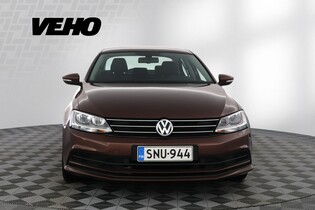 Volkswagen Jetta vaihtoauto