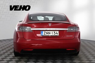 Tesla Model S vaihtoauto