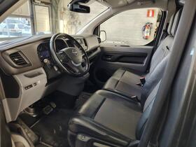 Opel Vivaro vaihtoauto