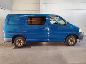 Toyota Hiace vaihtoauto