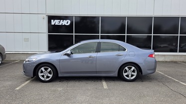 Honda Accord vaihtoauto