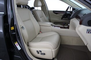 Lexus LS vaihtoauto