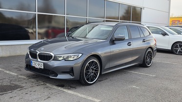 BMW 320 vaihtoauto