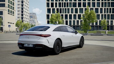 Mercedes-Benz EQS vaihtoauto