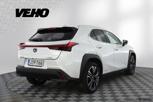 Lexus UX vaihtoauto