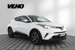 Toyota C-HR vaihtoauto