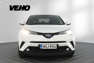 Toyota C-HR vaihtoauto