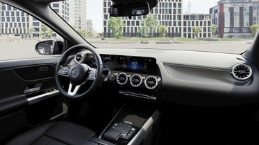Mercedes-Benz EQA vaihtoauto
