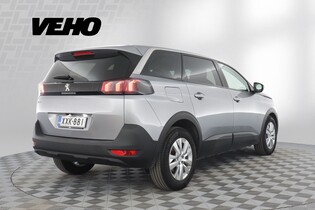 Peugeot 5008 vaihtoauto