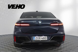 BMW i7 vaihtoauto