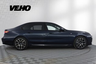 BMW i7 vaihtoauto
