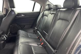 Alfa Romeo Giulia vaihtoauto