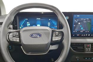 Ford Tourneo Courier vaihtoauto