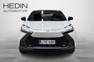 Toyota C-HR vaihtoauto