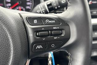 Kia Stonic vaihtoauto