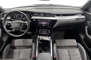 Audi Q8 e-tron vaihtoauto