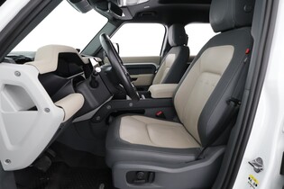 Land Rover Defender vaihtoauto