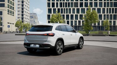 Mercedes-Benz EQA vaihtoauto
