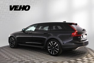 Volvo V90 Cross Country vaihtoauto