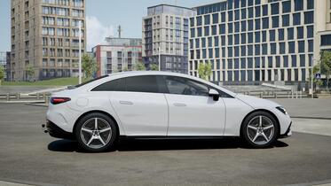 Mercedes-Benz EQE vaihtoauto