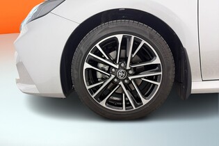 Toyota Camry vaihtoauto
