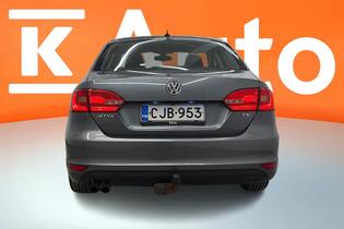 Volkswagen Jetta vaihtoauto