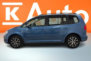 Volkswagen Touran vaihtoauto
