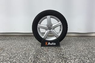 Volkswagen Touran vaihtoauto